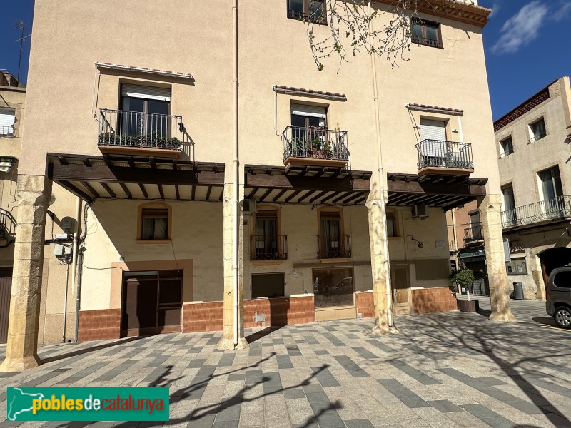 Vila-seca - Plaça de les Voltes