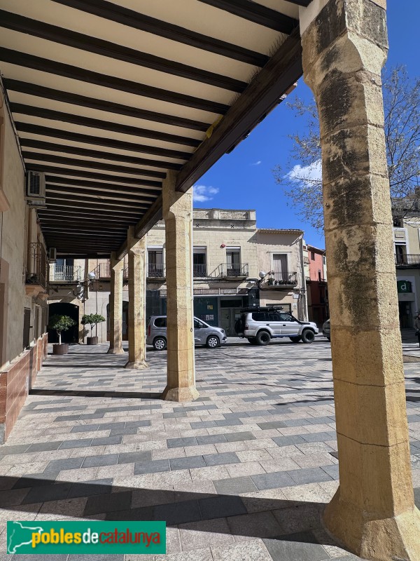 Vila-seca - Plaça de les Voltes