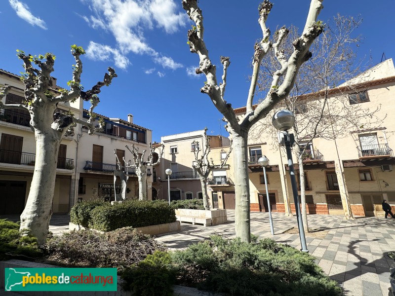 Vila-seca - Plaça de les Voltes