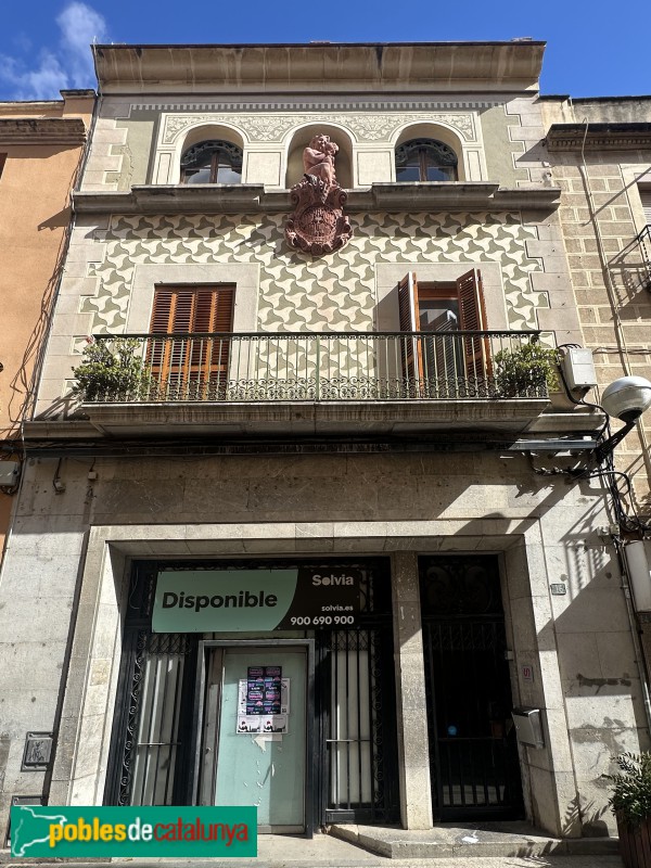 Vila-seca - Antic edifici de la Caixa