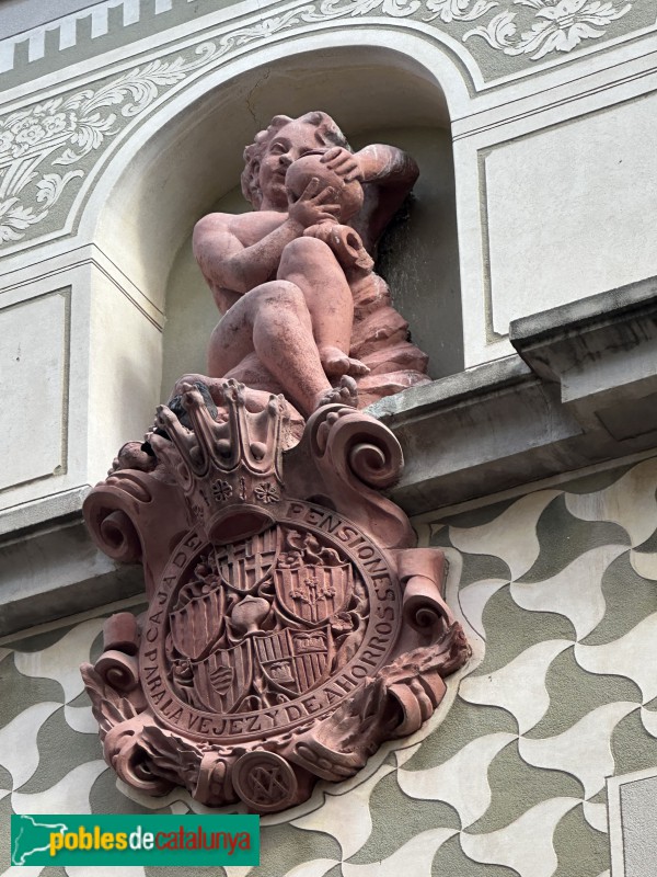 Vila-seca - Antic edifici de la Caixa