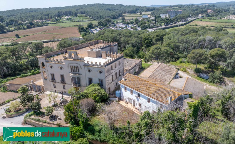 Sant Pere de Ribes - Can Coll