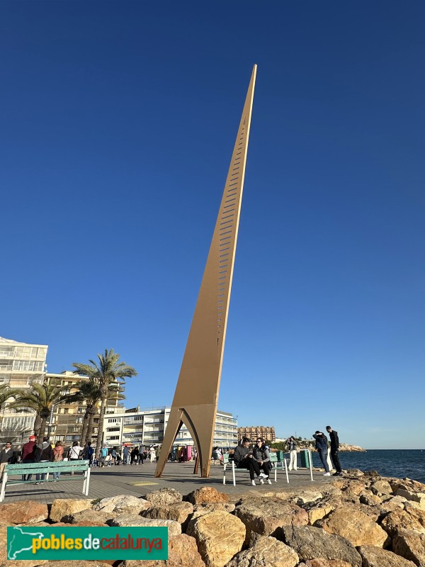 Salou - Escultura <i>Els Pilons</i>