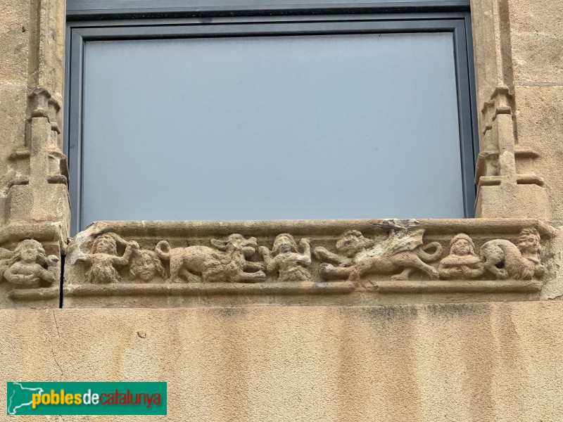 Mataró - Finestral gòtic de la Riera