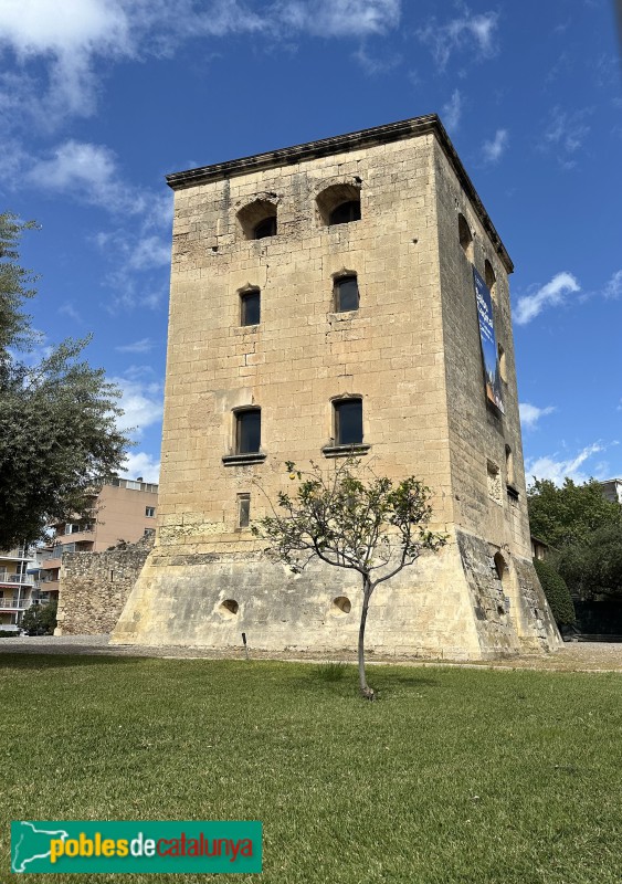 Salou - Torre Vella (Foto: Albert Esteves, 2025) Salou - Torre Vella