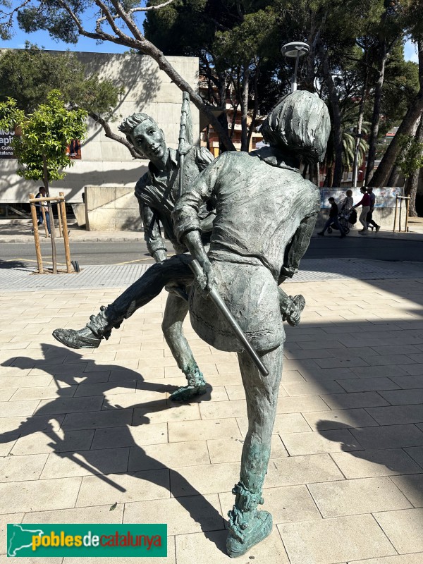 Salou - Escultura <i>Ball de Bastons</i>