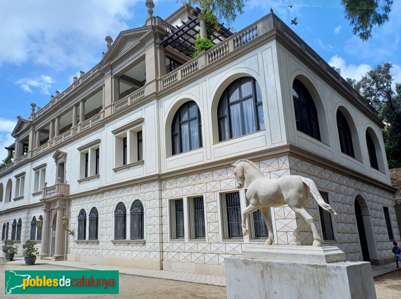 Barcelona - Antic Institut Ravetllat-Pla