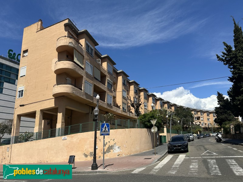 Tarragona - Casa Bloc