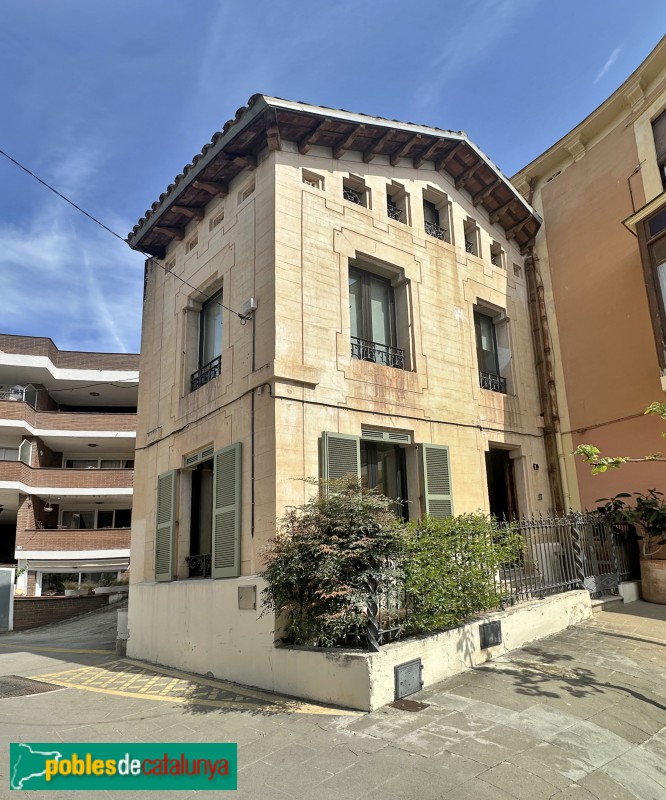 Caldes d'Estrac - Can Roqué