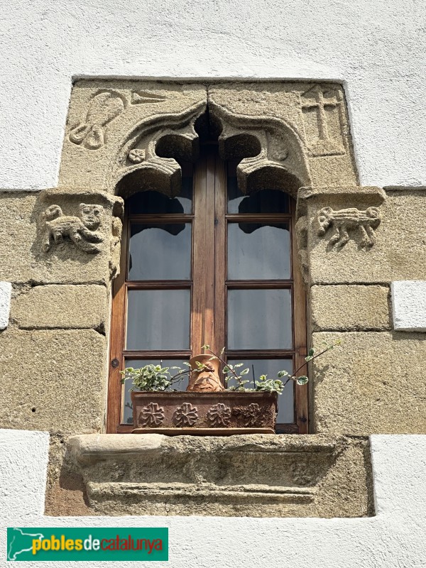 Caldes d'Estrac - Finestra de ca la Regina