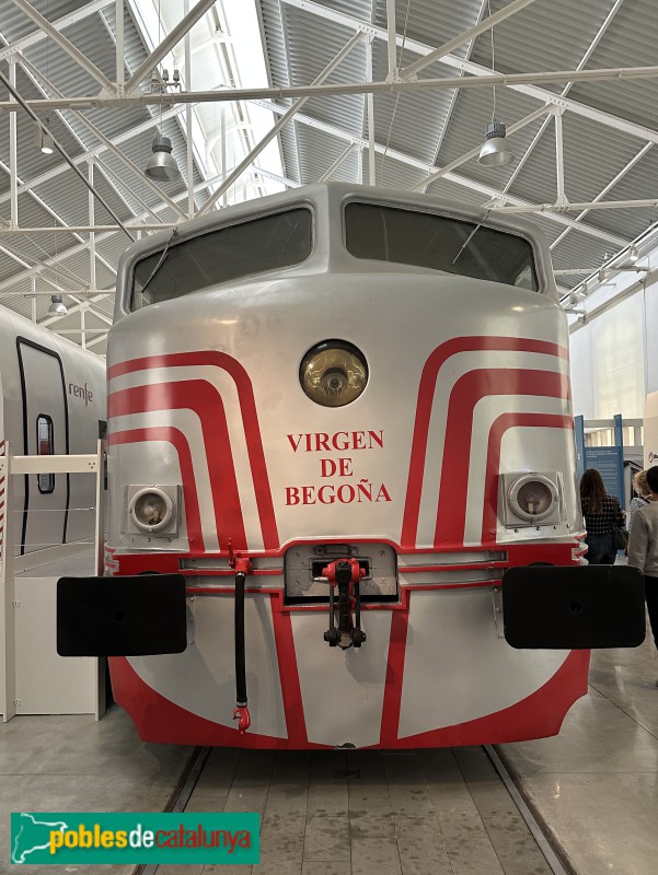 Vilanova i la Geltrú - Museu del Ferrocarril. Locomotora Talgo (1949)
