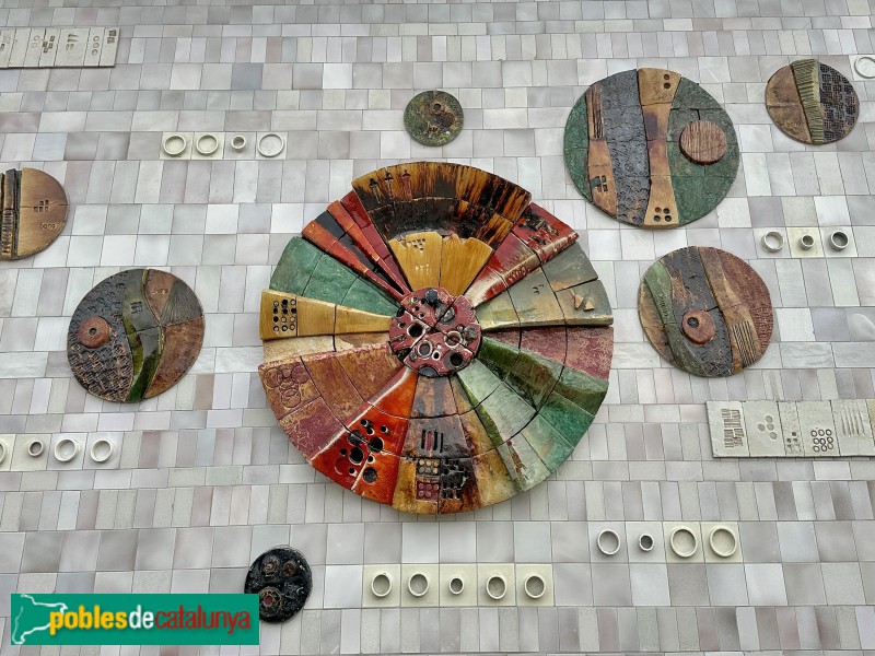 Vilanova i la Geltrú - Museu del Ferrocarril. Mural ceràmic de l'estació de Barcelona-Sants