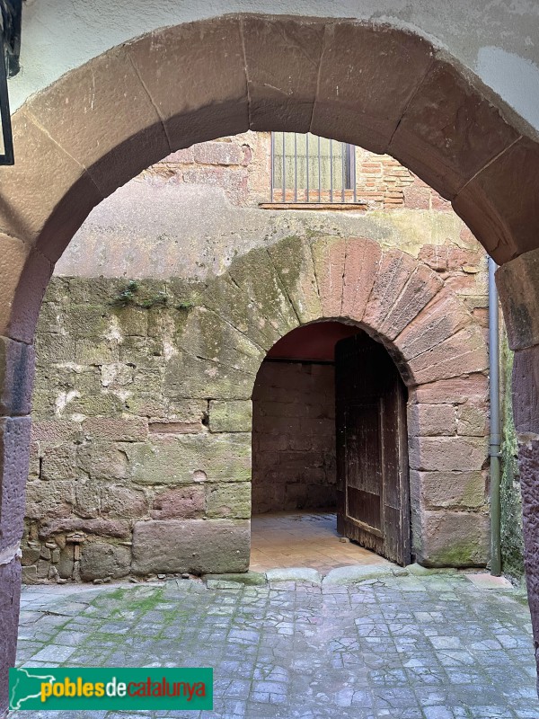 Monestir d'Escornalbou. Mansió d'Eduard Toda