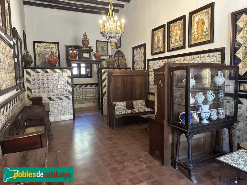 Monestir d'Escornalbou. Mansió d'Eduard Toda. Sala d'espera