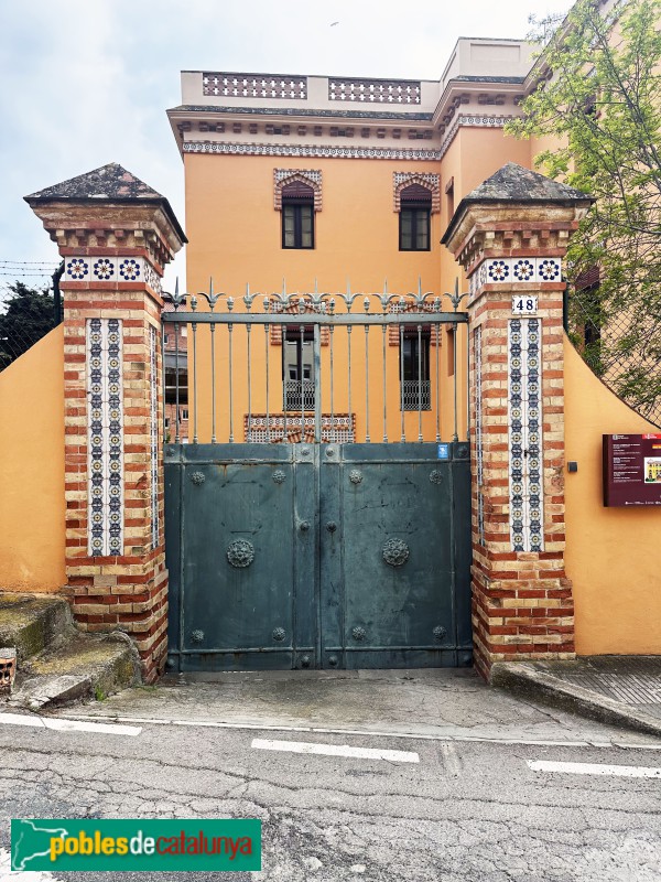 Caldes d'Estrac - Can Nadal