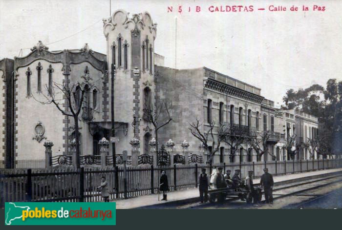 Caldes d'Estrac - Torre Isabel Llach (desapareguda). Postal antiga