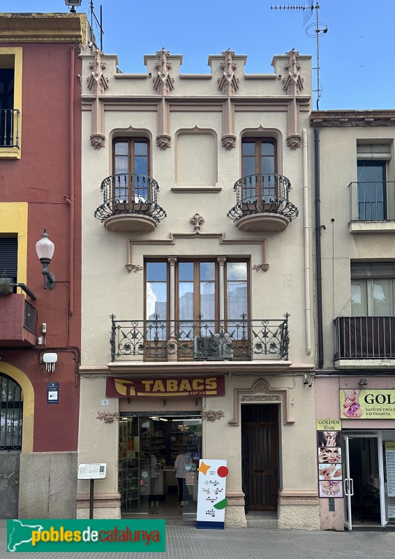 Molins de Rei - Plaça Catalunya, 2