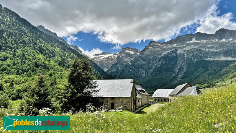 Viella - Hospital de Sant Nicolau dels Pontells (Antic Espitau de Vielha) (Foto: Laura Rebollo Díaz, 2025) Viella - Hospital de Sant Nicolau dels Pontells (Antic Espitau de Vielha)
