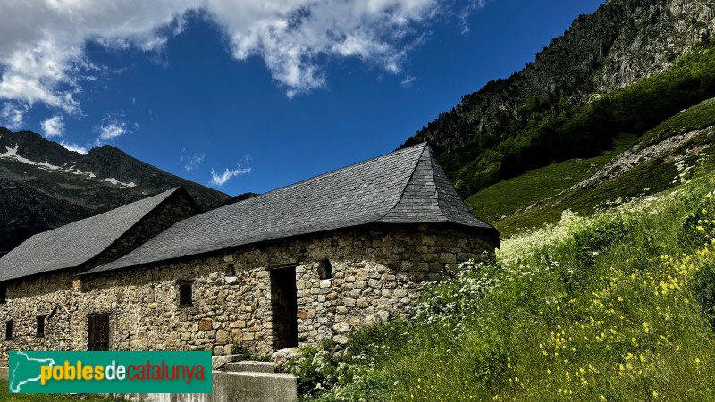 Viella - Hospital de Sant Nicolau dels Pontells (Antic Espitau de Vielha) (Foto: Laura Rebollo Díaz, 2025) Viella - Hospital de Sant Nicolau dels Pontells (Antic Espitau de Vielha)