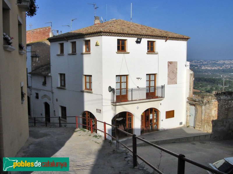 El Vendrell - Sant Vicenç de Calders. Ajuntament (Foto: Albert Esteves, 2006) El Vendrell - Sant Vicenç de Calders. Ajuntament