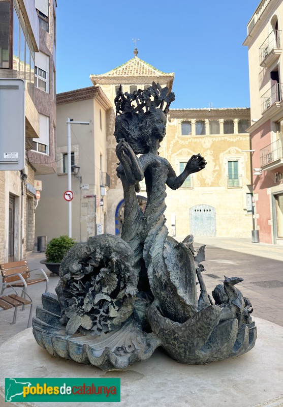 El vendrell - Escultura <i>Els Tres Regnes</i>