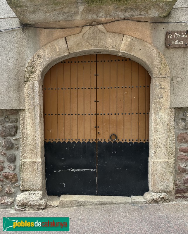 Prades - Portal de 1862