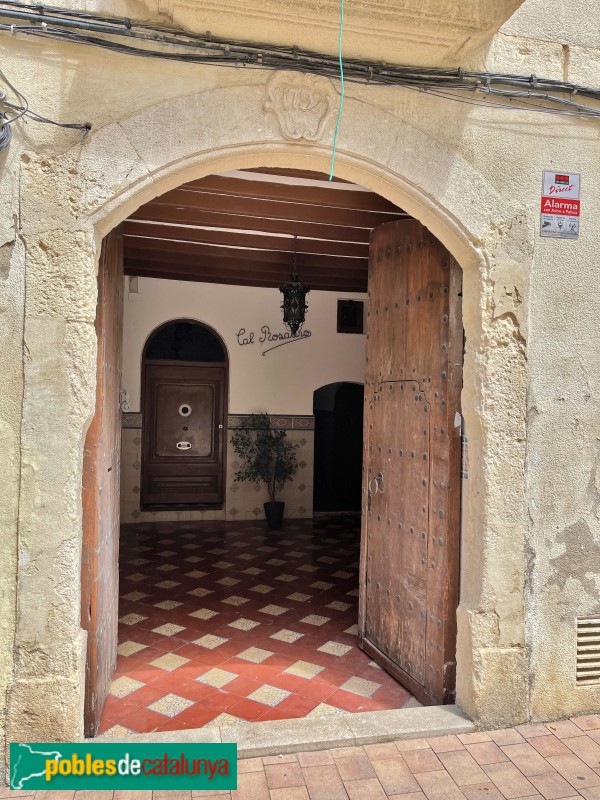 Torredembarra - Cal Rosalino (Foto: <i>Ricard Vilà</i>, 2021) Torredembarra - Cal Rosalino