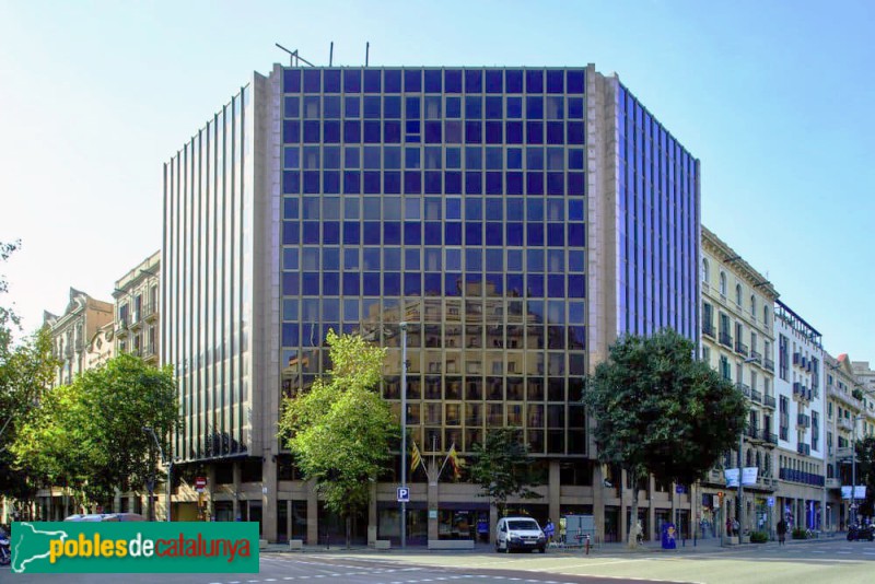 Barcelona - Aragó, 330. Façana original