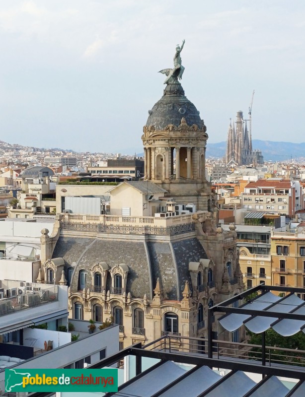 Barcelona - La Unión y el Fénix (Passeig de Gràcia, 21) (Foto: Sergi Suárez, 2025) Barcelona - La Unión y el Fénix (Passeig de Gràcia, 21)