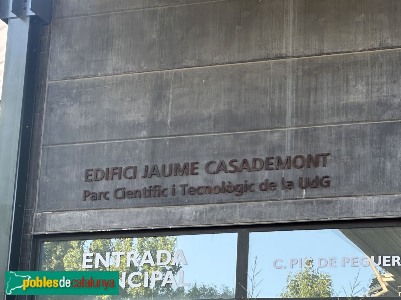 Girona - Edifici Casademont (Foto: Albert Esteves, 2025) Girona - Edifici Casademont