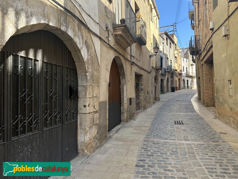 L'Espluga de Francolí - Portals adovellats