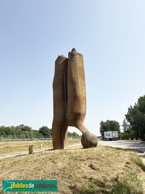 Aiguaviva - Escultura <i>Porta per una Ciutat</i>