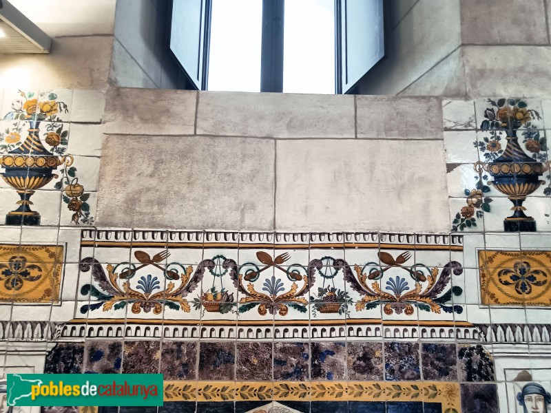 Barcelona - Casa de Convalescència. Menjador d'homes