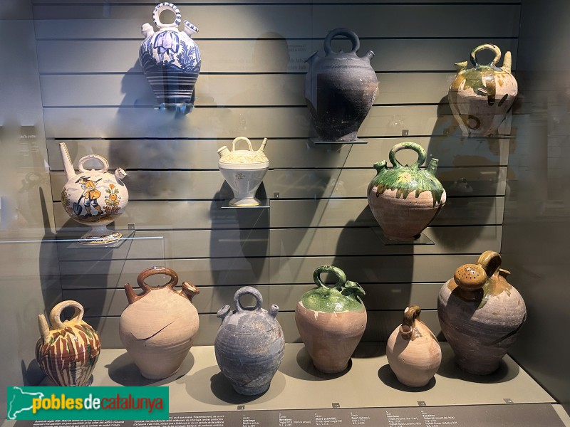 Museu del Càntir - Càntirs del segle XVIII-XIX