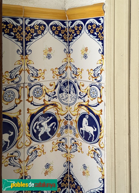 Argentona - Passeig Baró de Vive. Detall