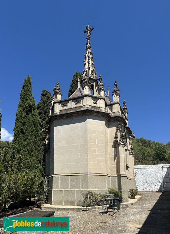 Sant Climent de Llobregat - Panteó de Maria dels Àngels Condeminas