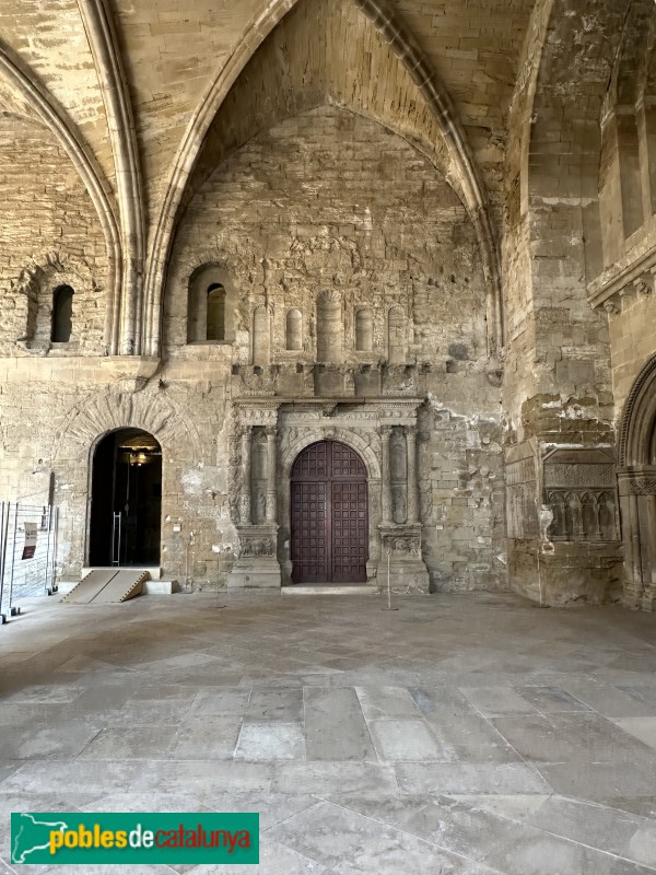Lleida - Seu Vella. Claustre (Foto: Albert Esteves, 2025) Lleida - Seu Vella. Claustre