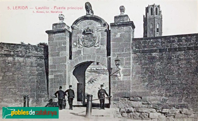 Lleida - La Suda. Porta del Lleó. Postal antiga