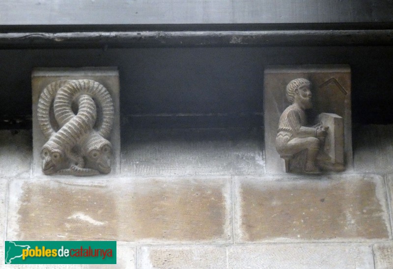 Lleida - La Paeria. Mènsules