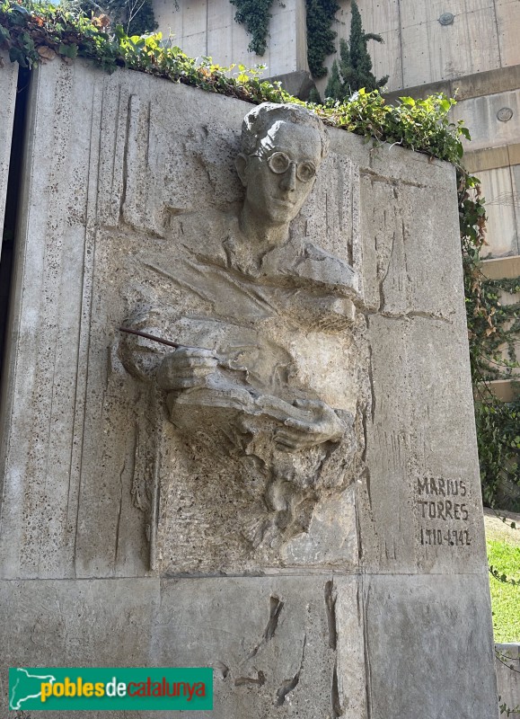Lleida - Monument a Màrius Torres