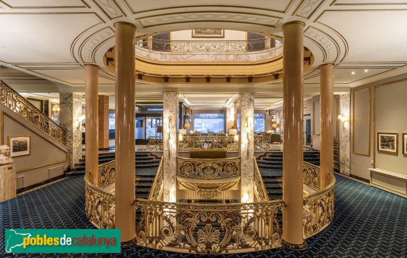 Barcelona - Hotel Avenida Palace (Gran Via, 605-607) (Foto: <i>Mireia de la Torre</i>, 2024) Barcelona - Hotel Avenida Palace (Gran Via, 605-607)