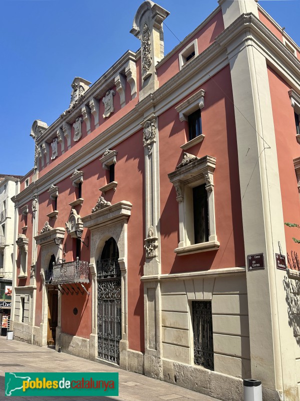 Lleida - Palau de la Diputació. Façana carrer del Carme