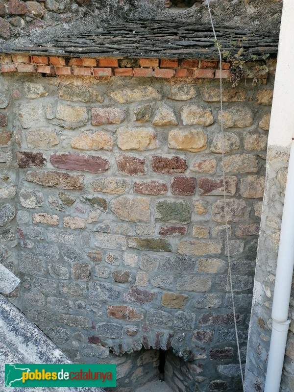 Montellà i Martinet - Santuari de Bastanist (Consell Comarcal de la Cerdanya. Absis romànic