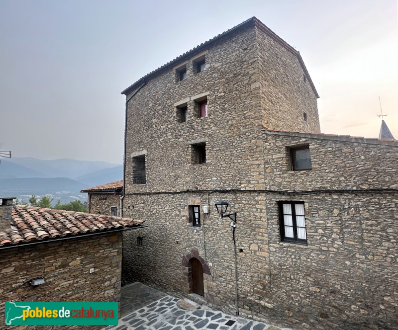 Prullans - Casa dels Barons de Prullans