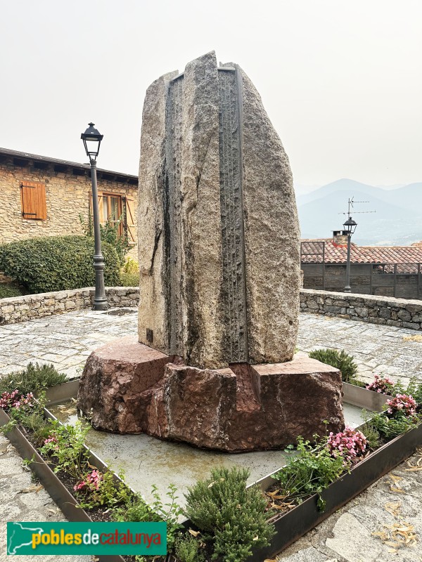 Prullans - Monument <i>Els Quatre Recs</i>