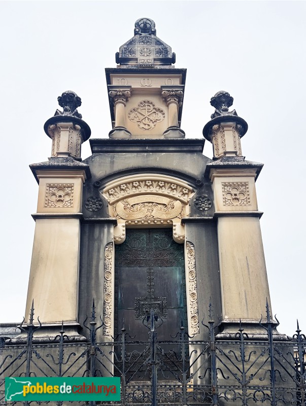 Sant Feliu de Guíxols - Panteó del Marquès de Robert