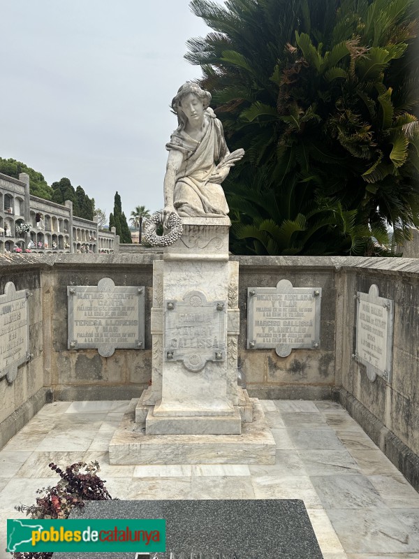 Sant Feliu de Guíxols - Cementiri. Sepulcre Xatart Gallissà