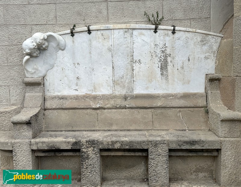 Lloret de Mar - Cementiri. Panteó Esqueu-Vilallonga