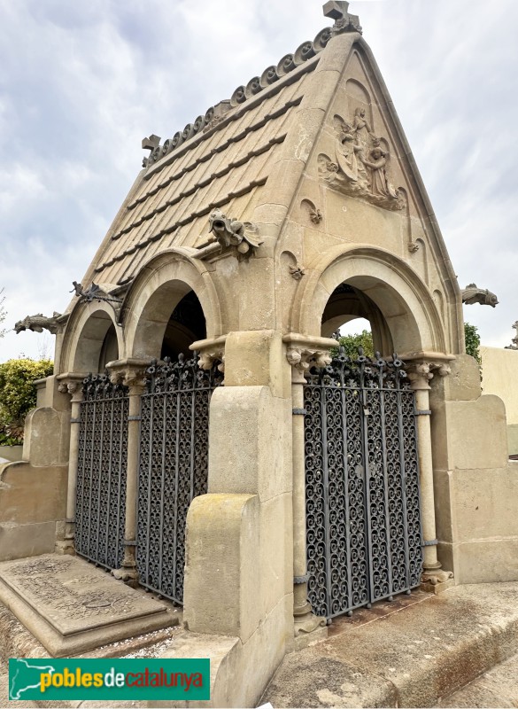 Lloret de Mar - Cementiri. Panteó Costa-Macià (Foto: Albert Esteves, 2025) Lloret de Mar - Cementiri. Panteó Costa-Macià