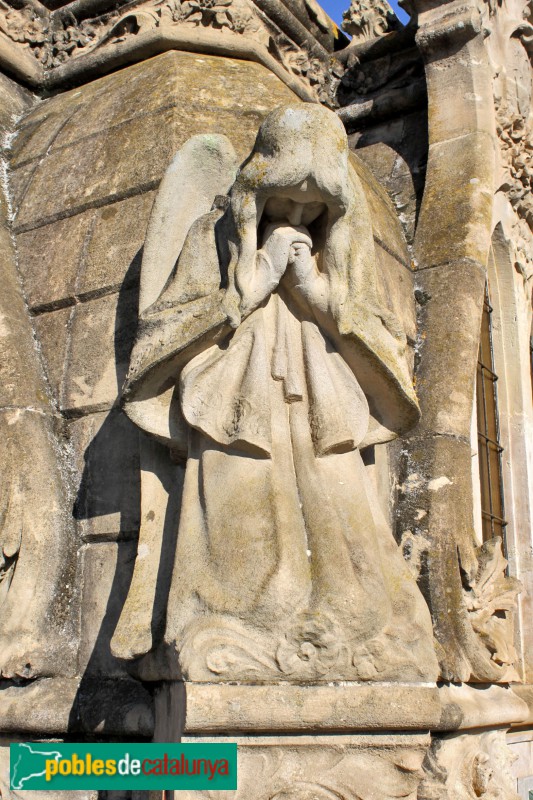 Lloret de Mar - Cementiri. Panteó Cabañas